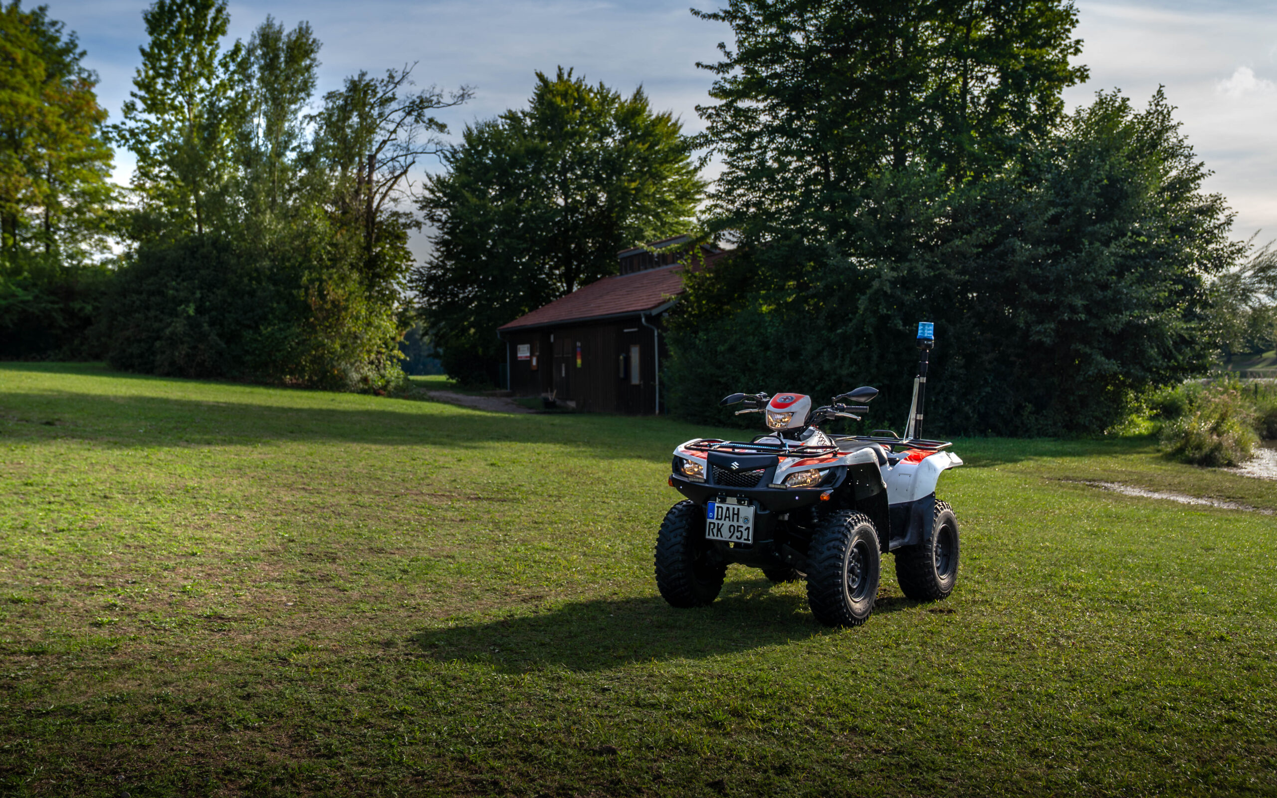 Quad der Wasserwacht am Karlsfelder See